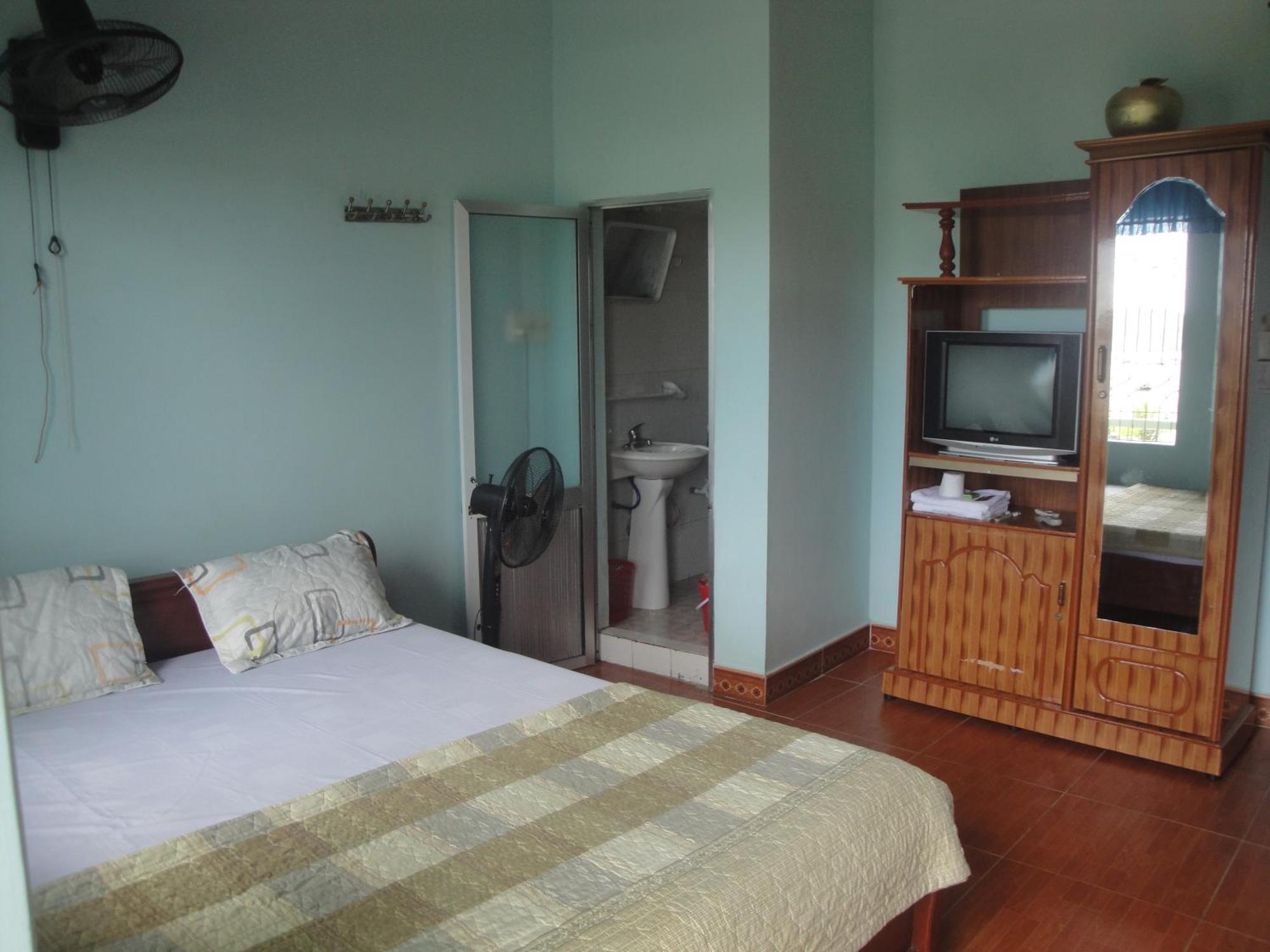 Phuong Mai Family Hotel Dong Khe Sau Exterior foto